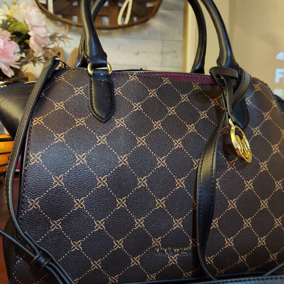 Nine West Crossbody and Wallet - Picture 6 of 7